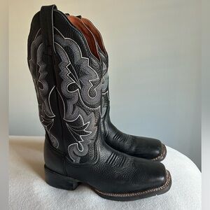Dan Post Women’s “Kim” Style DP5209 Black/Blu/Wht Western Boots NWOB 7.5